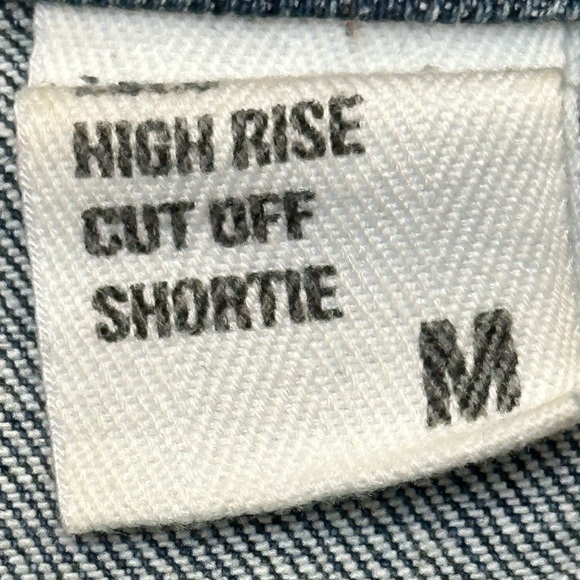 EUC Eunina High Rise Cut Off Shortie Raw Hem Fringed Stars Patches Micro Mini - Picture 4 of 7